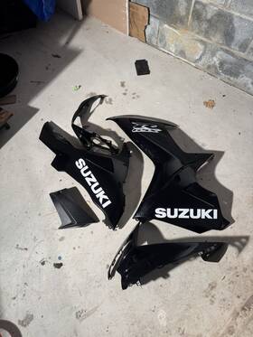94460-15j60-yvb Suzuki 11 20 21 22 23 Gsxr 600 750 Oem Right Side Fairing Plastic Cowling