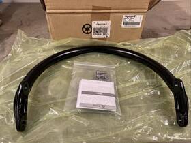 A9758290 Triumph H. Oem Black Grab Rail Kit