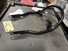 T2306993 Triumph Bonneville T120 T100 Black Rear Grab Rail Passenger Bar Oem