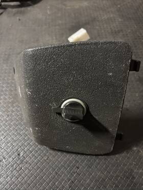 577395 Vespa Gts300 250 Cover With Power Port