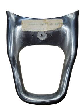 1aa-2164a-00-00 Yamaha 85-86 Xj700/xj750 Maxim / X Grip Rear Seat Bar Oem
