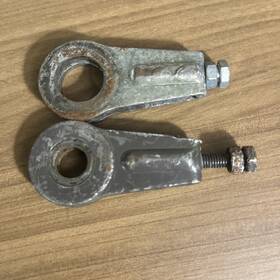 241-25388-00-00 Yamaha 1997 Rt100 Swingarm Chain Tensioner Adjustment Brackets Puller