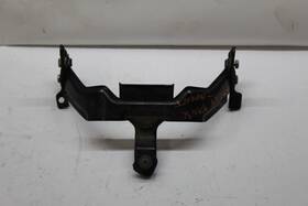 26h-24491-01-00 Yamaha 1983 Venture Royale Xvz1200d Front Gas Tank Bracket Mount Free Shipping