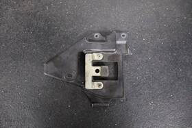 3lt-28185-00-00 Yamaha 1989 Yx600 Radian Plastic Battery Box Tray Holder Cover Lid