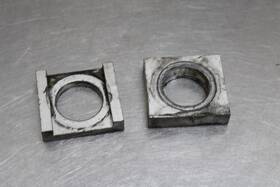 4xv-25389-00-00 Yamaha 98-99 Yzf R1 Swingarm Chain Tensioner Adjustment Brackets