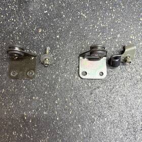 5hn-24158-00-00 Yamaha 00-07 Ttr90 Gas Fuel Tank Dampers Mount Mounts Stay Oem
