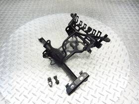 5ru-28356-01-00 Yamaha 2007 05-14 Yp400 Majesty Oem Upper Fairing Mirrors Stay Bracket Mount