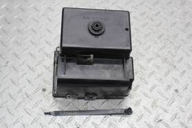 7499381 Yamaha 1995 Virago 250 Xv250 Battery Tray Box Holder