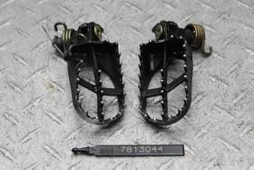 78130344 Yamaha 2000 Wr400f Footpegs