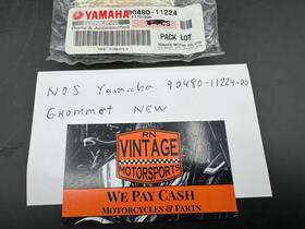 90480-11224-00 Yamaha Nos Grommet New