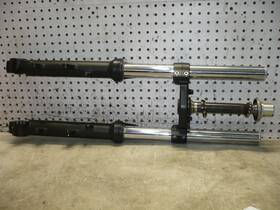 B4c-23103-01-00 Yamaha 2018 18 22 Mt07 Mt 07 Front Fork Forks Suspension Under Bracket Assy