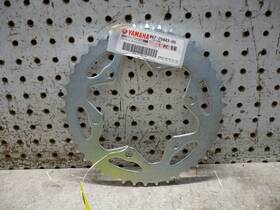 B67-25443-00-00 Yamaha 17 25 R9 Mt10 Fz10 Rear Back Driven Sprocket 43t Oem New