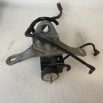 Harley-davidson 1991-1999 Evo Softail Engine Motor Mounts & Hardware 16242-90. Fixed Price $16.00.