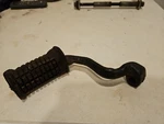 A9 Suzuki GT750 Lemans 1972-1973 Genuine Right Front Footrest Bar 43511-31000. Fixed Price $27.07.